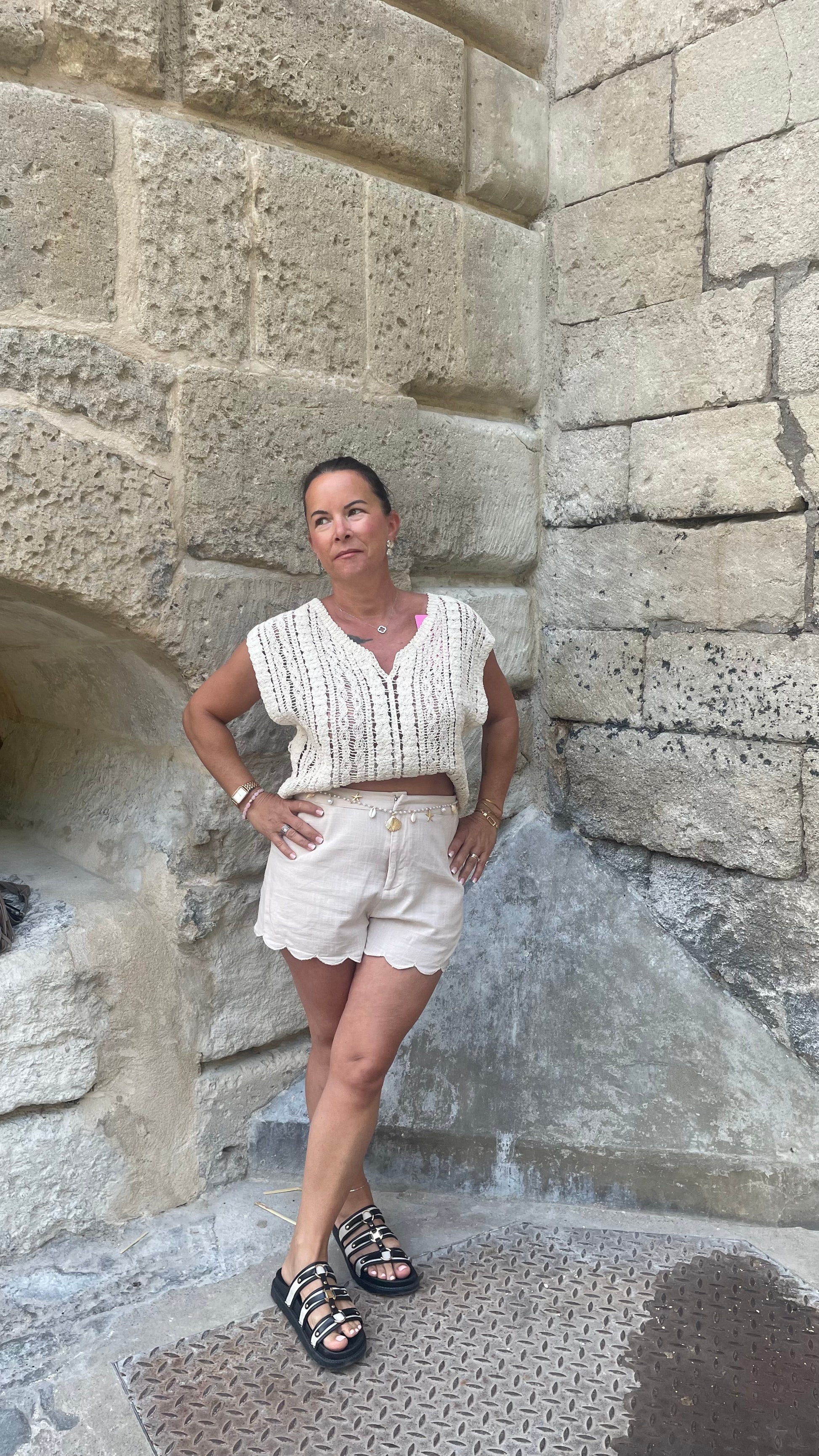 Top crocher col V beige