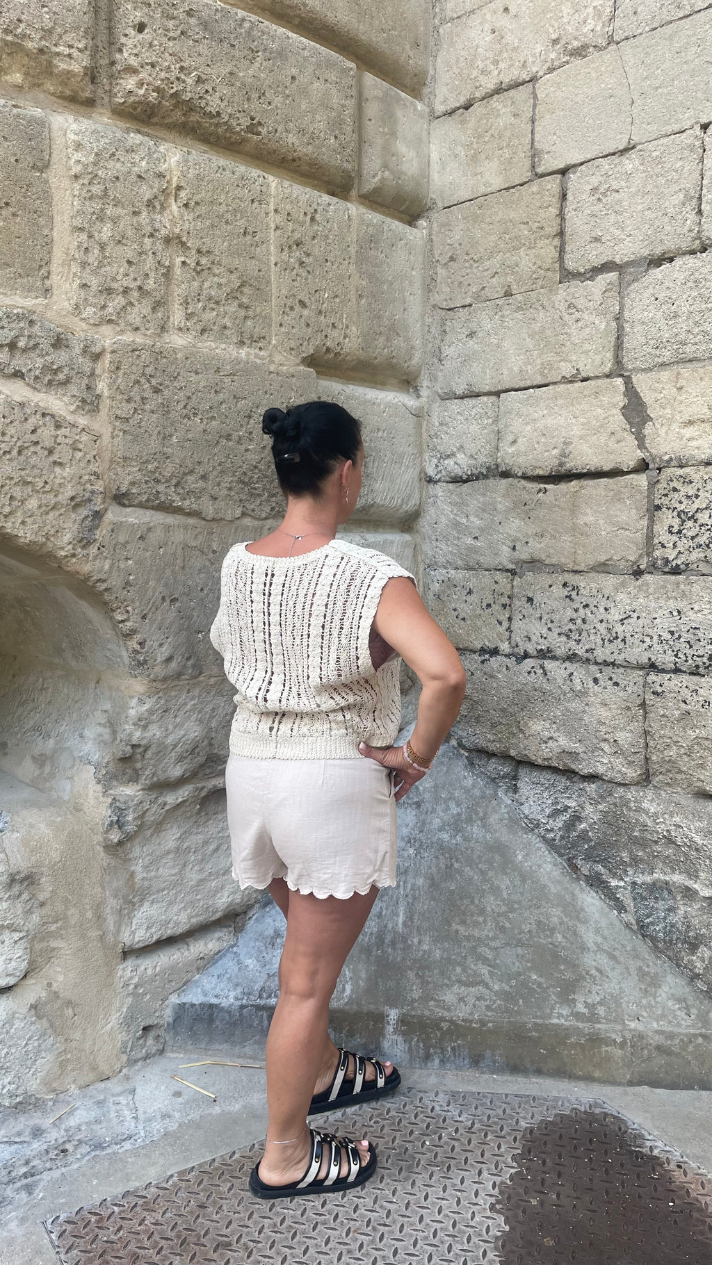 Top crocher col V beige