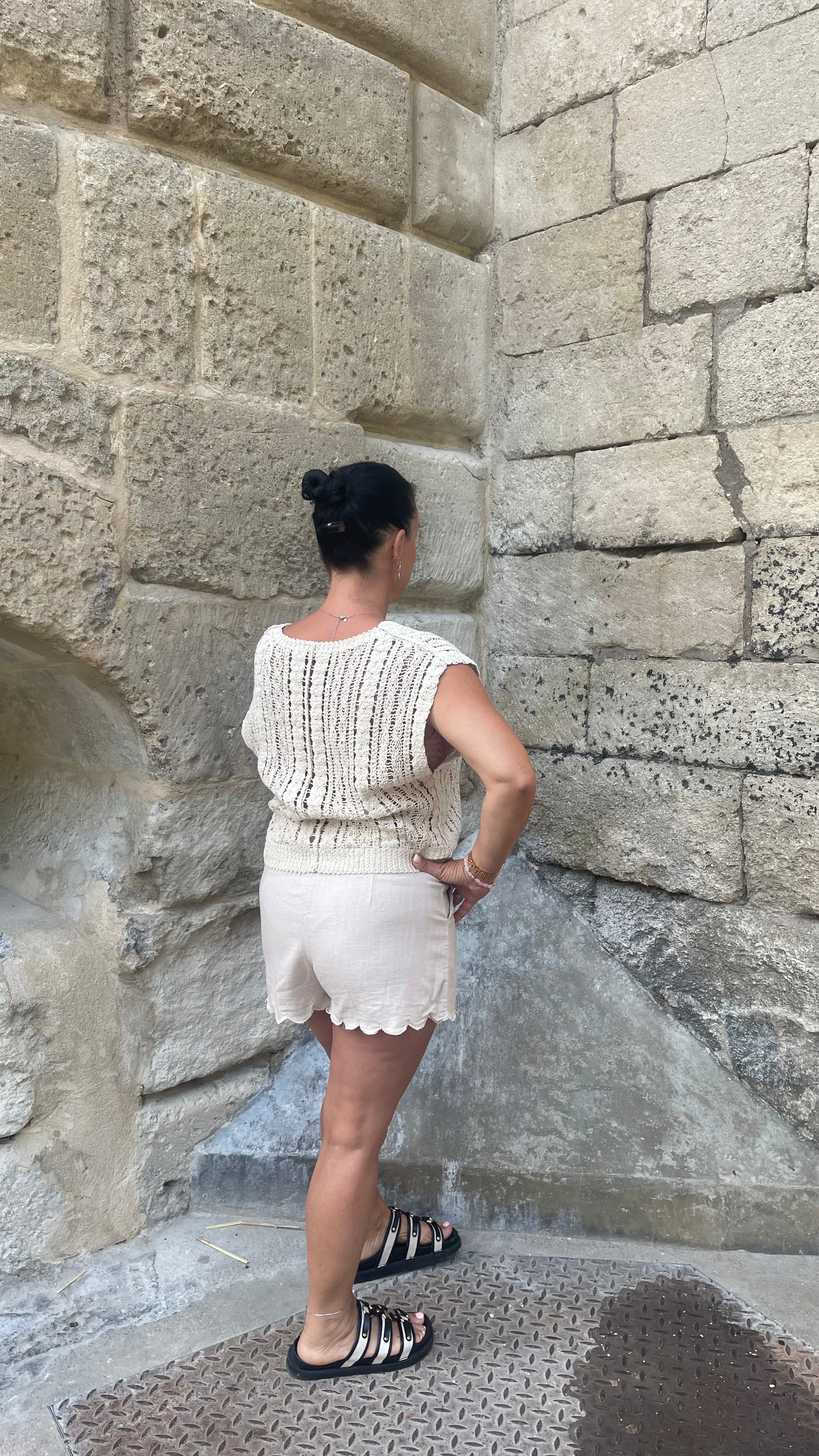 Top crocher col V beige
